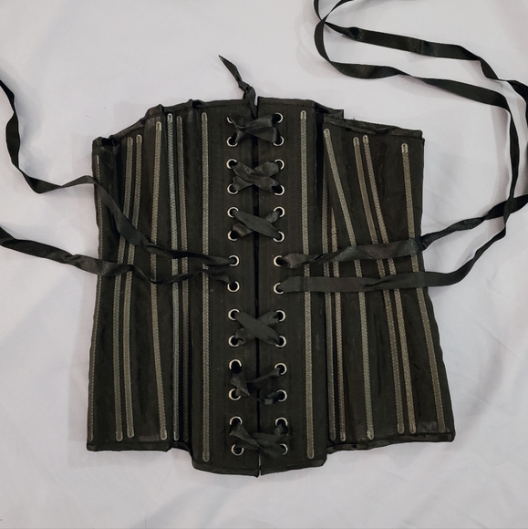 Black Unlined Mesh Corset by Timeless Trends - Picture 4 of 7